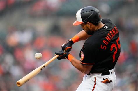 Despite rally capped by Adam Frazier’s homer, Orioles fall to Reds, 11-7, in 10 innings for series loss:  ‘It just kind of got away’